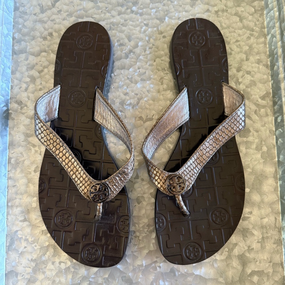 Tory Burch Brown Textured Sandals - Picture 2 of 7
